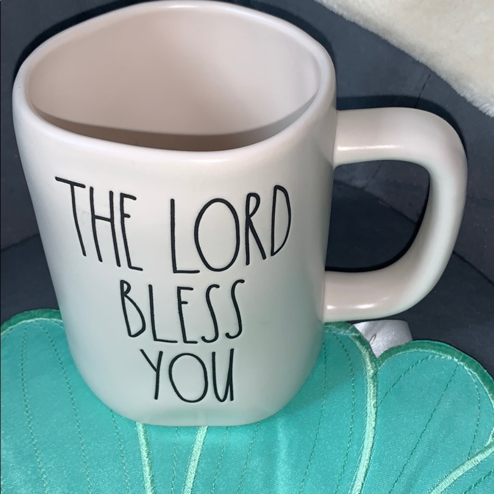 Rae Dunn mug